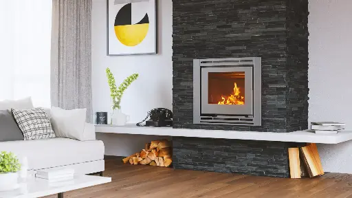 PRAGA 875